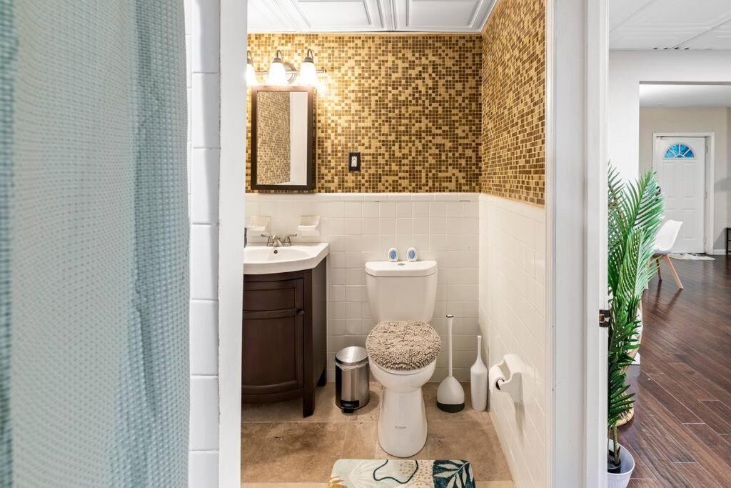 Cozy Buckhead Suite - Great Area, Free Easy Parking, Near Shops And Restaurants แอตแลนตา ภายนอก รูปภาพ